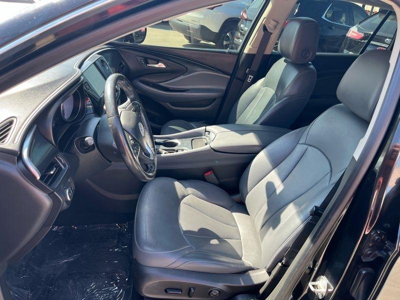 Buick Envision AWD 4dr Essence 2019