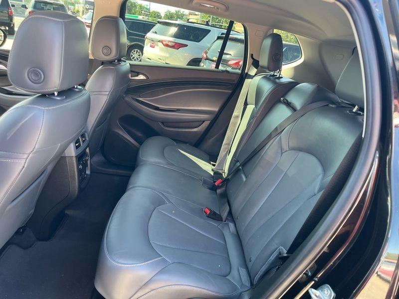 Buick Envision AWD 4dr Essence 2019