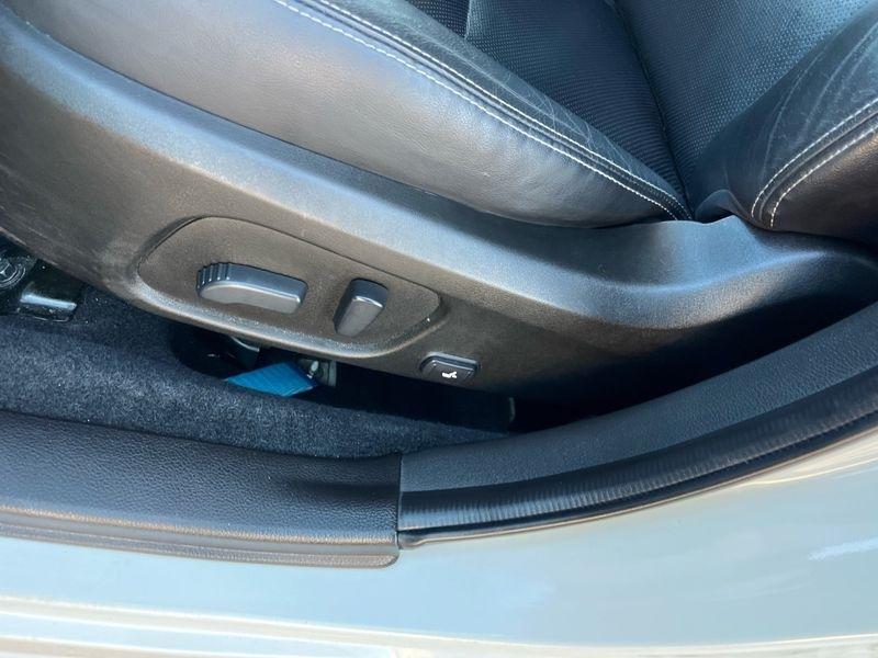 Subaru Forester 4dr CVT 2.0XT Touring 2015