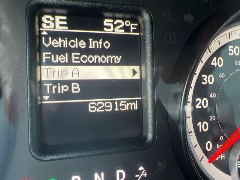 RAM 1500 2WD Quad Cab 140.5" Express 2014