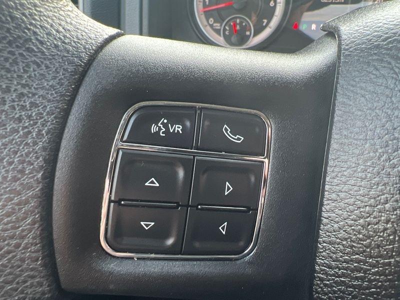 RAM 1500 2WD Quad Cab 140.5" Express 2014