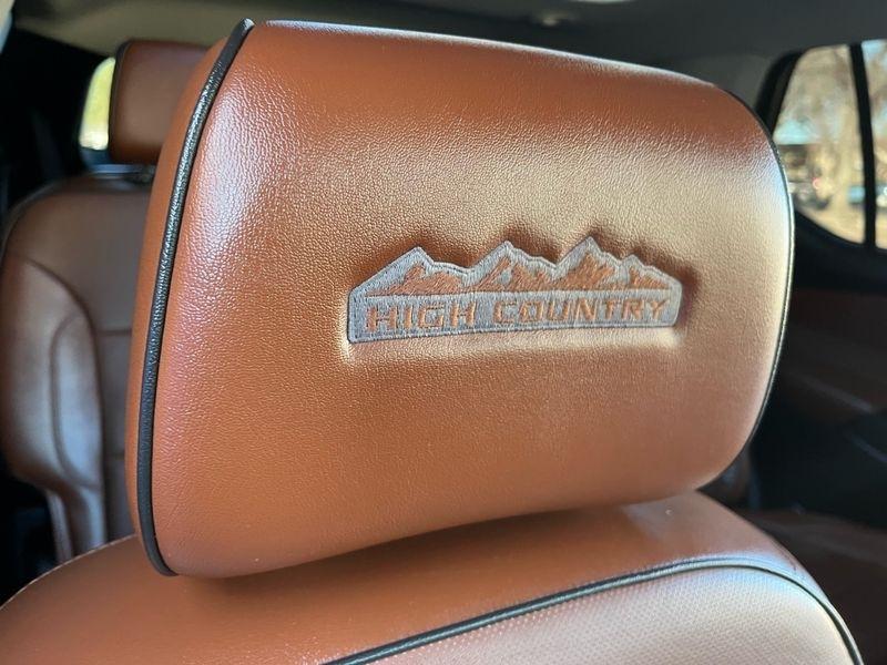 Chevrolet Traverse AWD 4dr High Country w/2LZ 2018