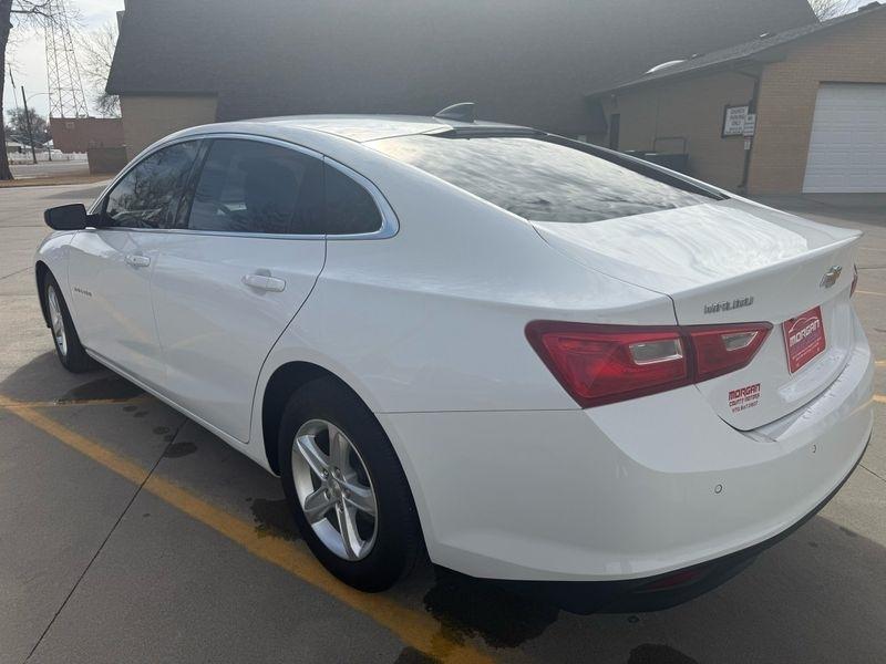 Chevrolet Malibu 4dr Sdn LS w/1FL 2024