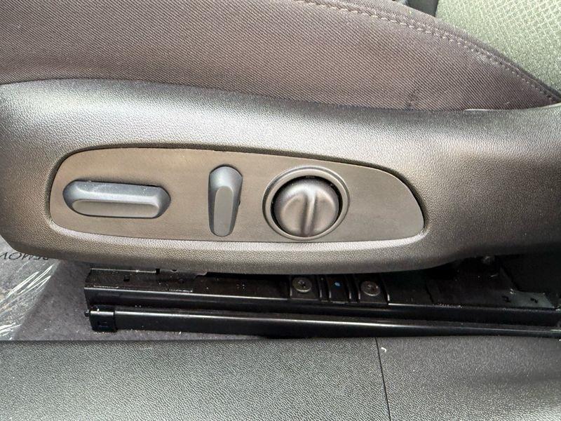 Chevrolet Malibu 4dr Sdn LS w/1FL 2024