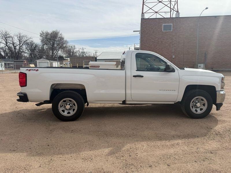 Chevrolet Silverado 1500 4WD Reg Cab 133.0" Work Truck 2017