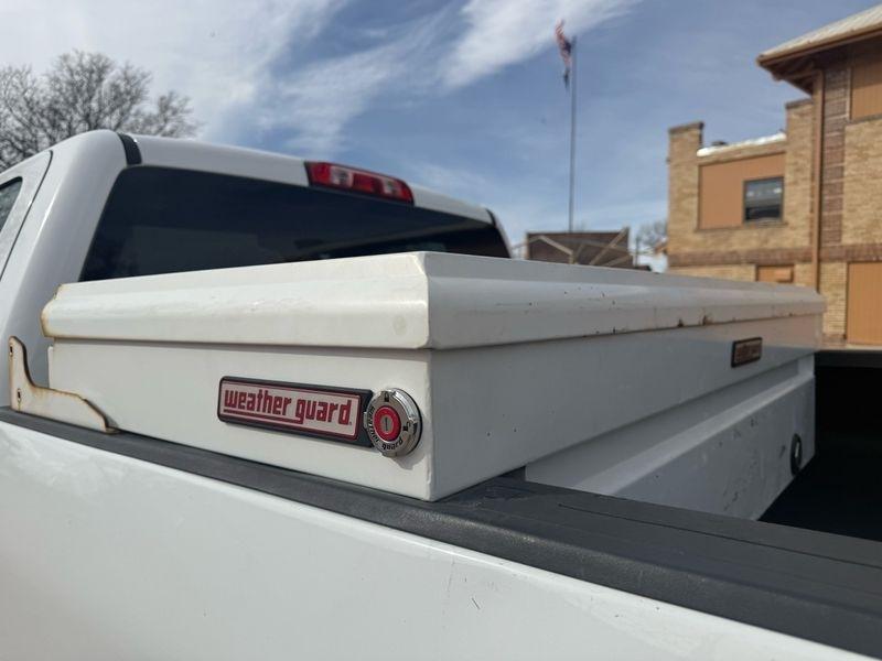 Chevrolet Silverado 1500 4WD Reg Cab 133.0" Work Truck 2017