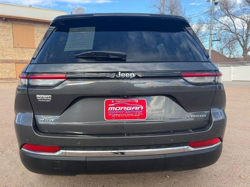 Jeep Grand Cherokee Laredo 4x4 2023