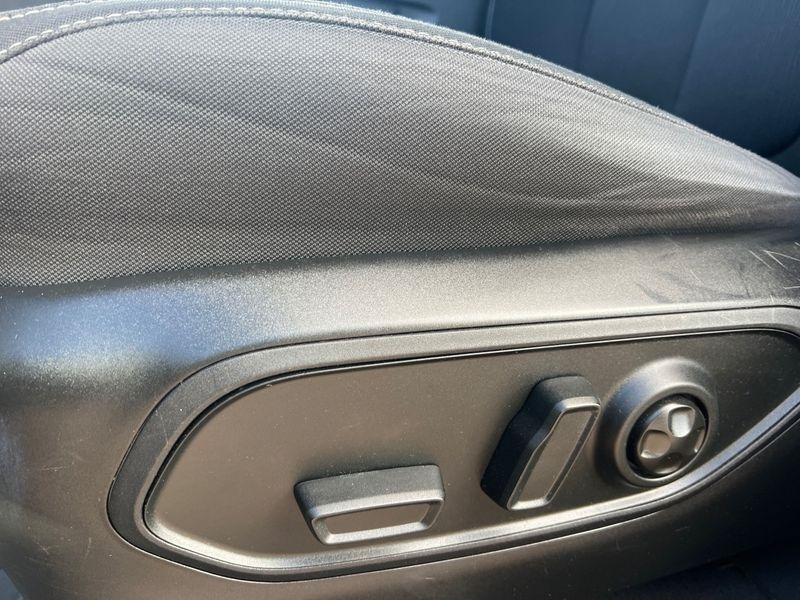 Jeep Grand Cherokee Laredo 4x4 2023