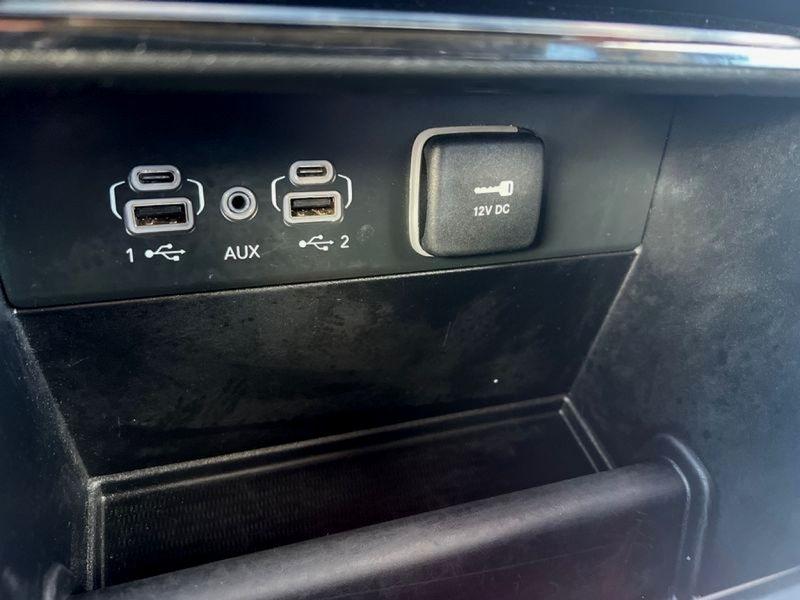 Jeep Grand Cherokee Laredo 4x4 2023