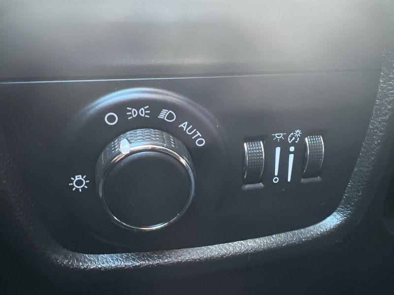 Jeep Grand Cherokee Laredo 4x4 2023