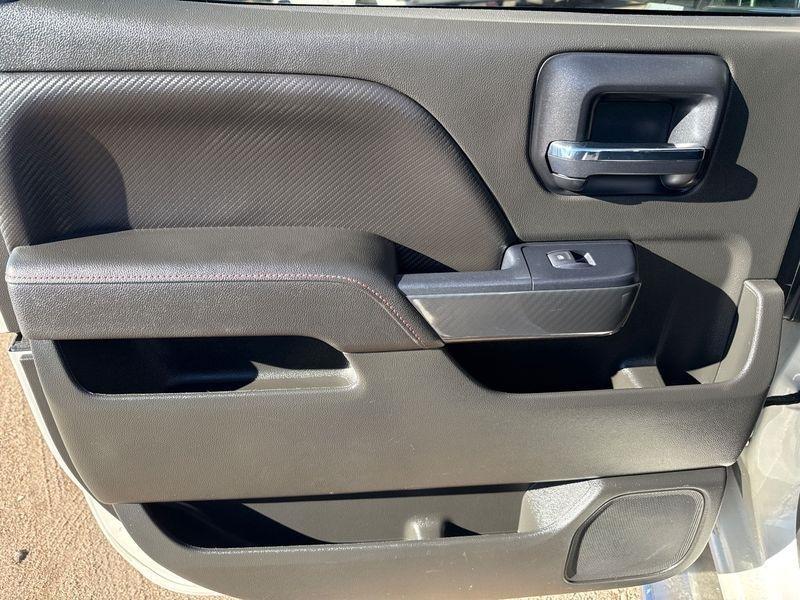 GMC Sierra 1500 4WD Crew Cab 143.5" SLT 2014