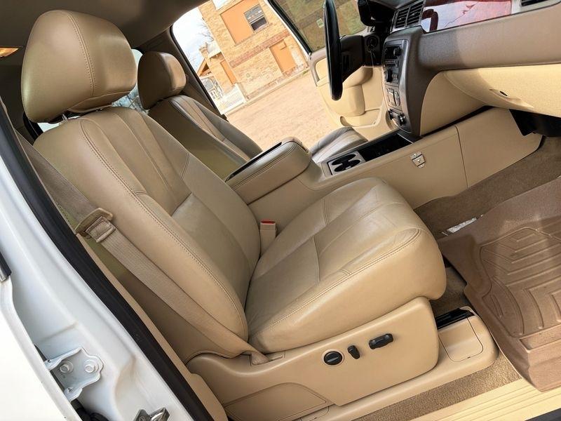 GMC Sierra 3500HD 4WD Crew Cab 167.7" SLT 2013