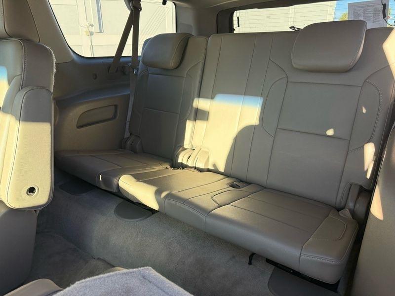 Chevrolet Suburban 4WD 4dr LTZ 2015