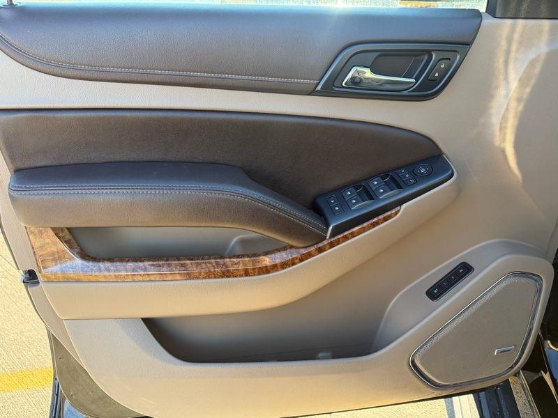 Chevrolet Suburban 4WD 4dr LTZ 2015