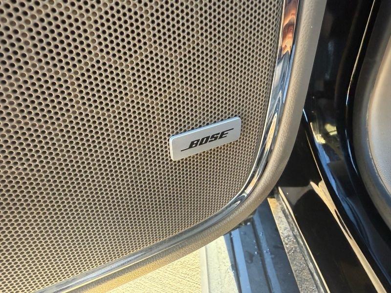 Chevrolet Suburban 4WD 4dr LTZ 2015