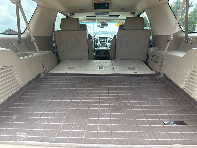 2015 Chevrolet Suburban LTZ - Photo 11