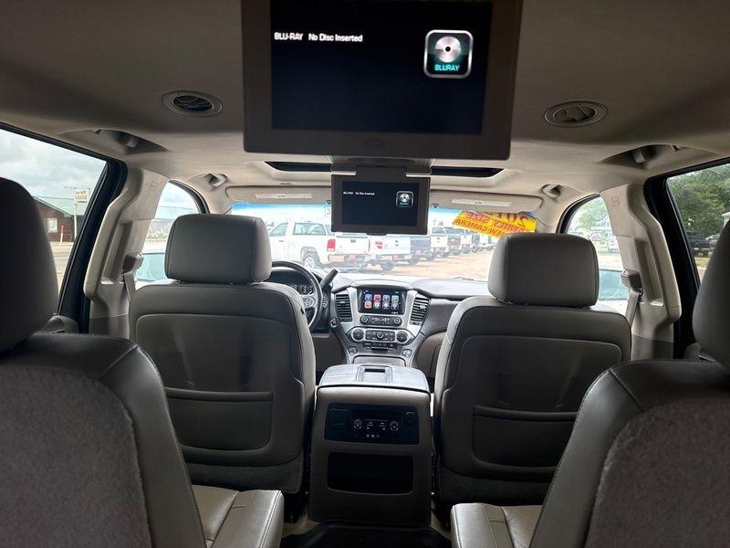 2015 Chevrolet Suburban LTZ - Photo 23