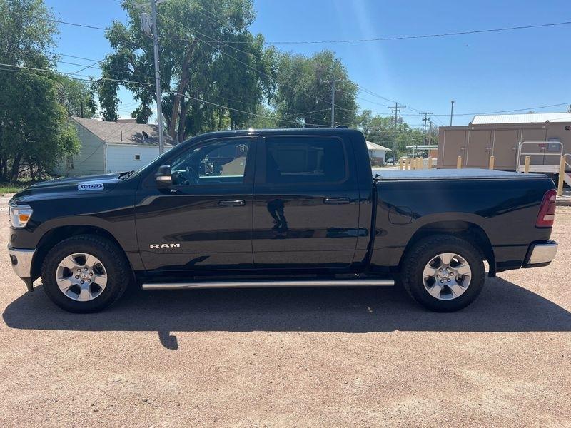 RAM 1500 Big Horn 4x4 Crew Cab 5'7" Box 2022