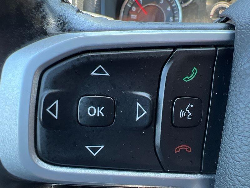 RAM 1500 Big Horn 4x4 Crew Cab 5'7" Box 2022