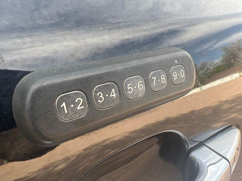 Ford Ranger LARIAT 4WD SuperCrew 5' Box 2019