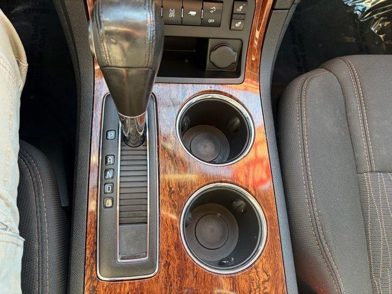 Chevrolet Traverse AWD 4dr LT w/2LT 2013