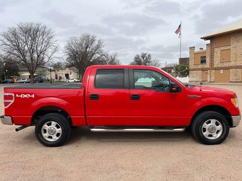 Ford F-150 4WD SuperCrew 145" Platinum 2012