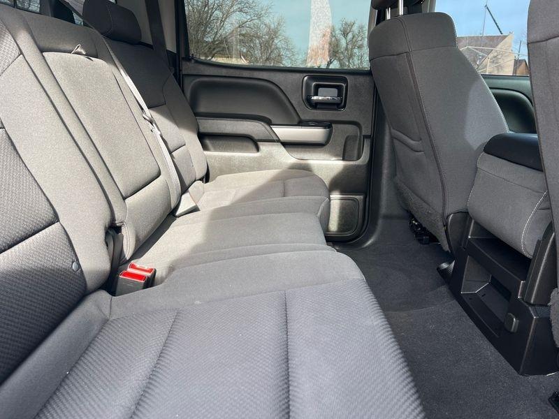 Chevrolet Silverado 1500 4WD Crew Cab 143.5" LT w/2LT 2018