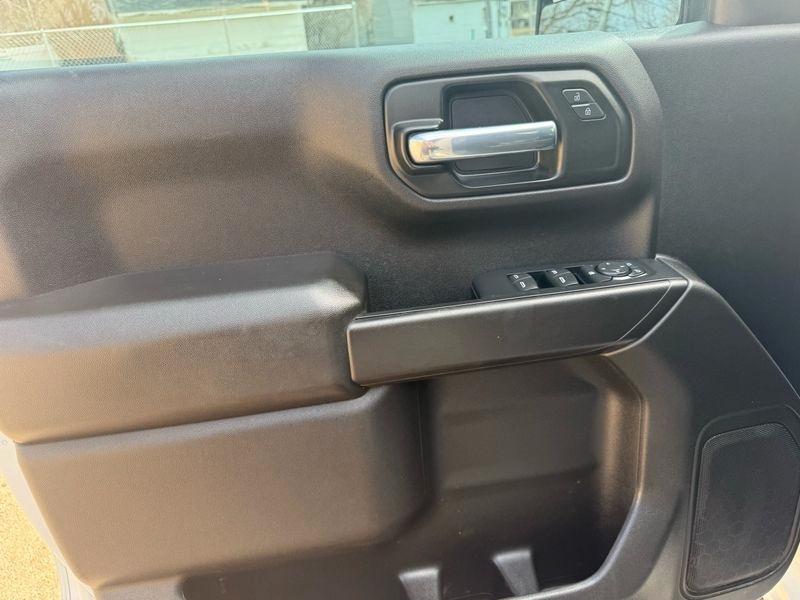 Chevrolet Silverado 1500 4WD Crew Cab 147" Custom Trail Boss 2021