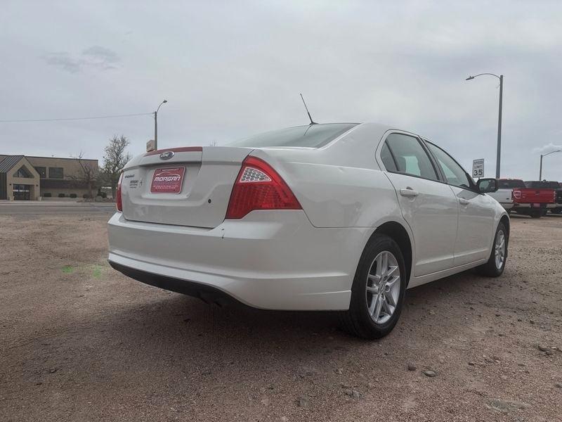 Ford Fusion 4dr Sdn S FWD 2012