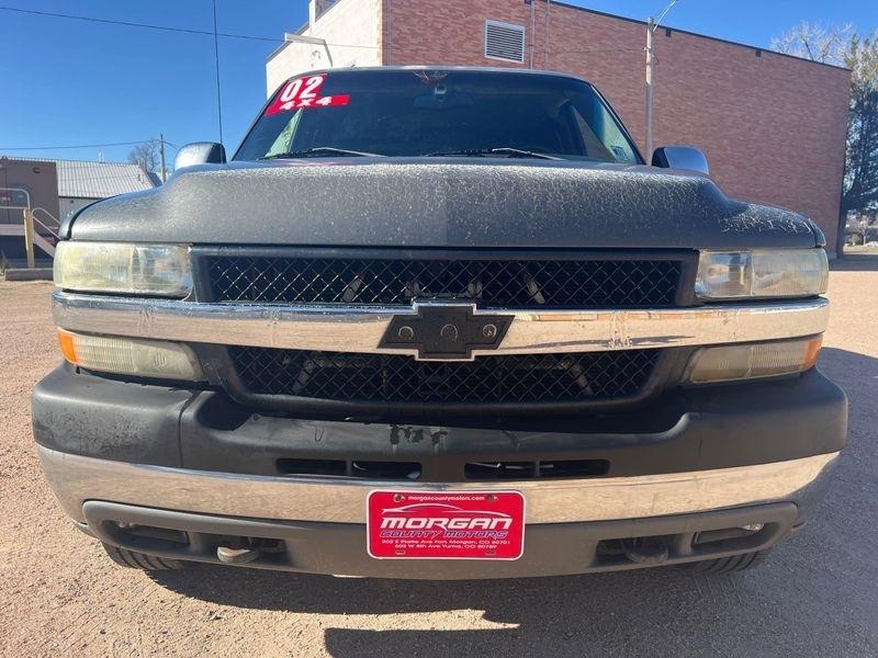 Chevrolet Silverado 2500HD Ext Cab 143.5" WB 4WD LS 2002