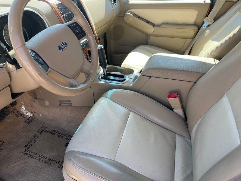 Ford Explorer 4WD 4dr Eddie Bauer 2010