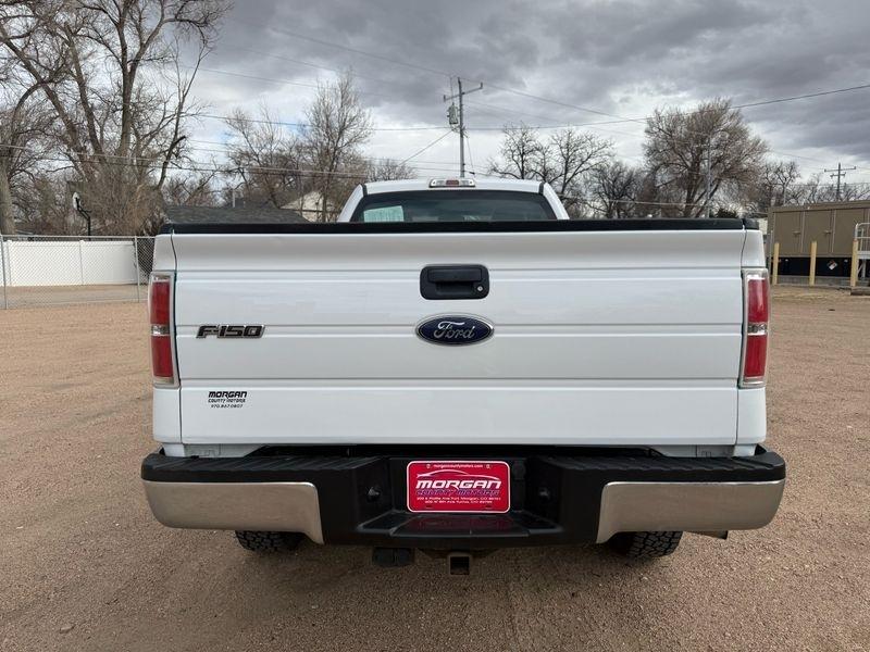 Ford F-150 4WD Reg Cab 145" XL w/HD Payload Pkg 2014