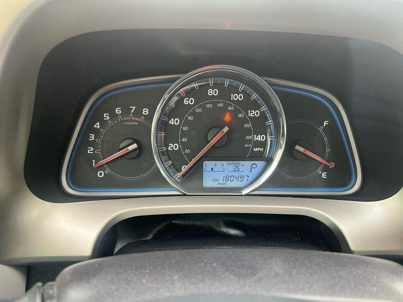 Toyota RAV4 AWD 4dr Limited (Natl) 2014