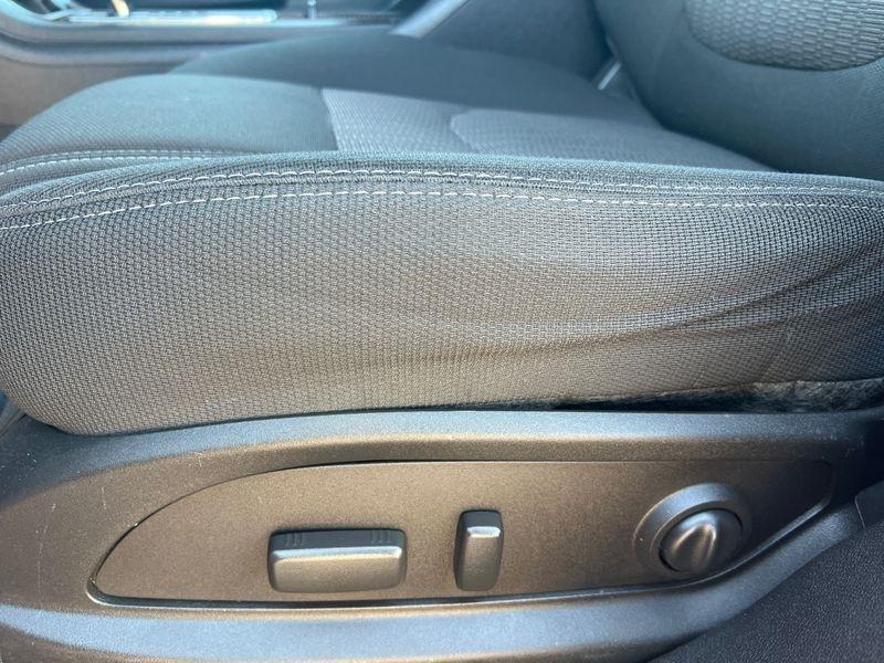 Chevrolet Traverse AWD 4dr LT w/1LT 2013