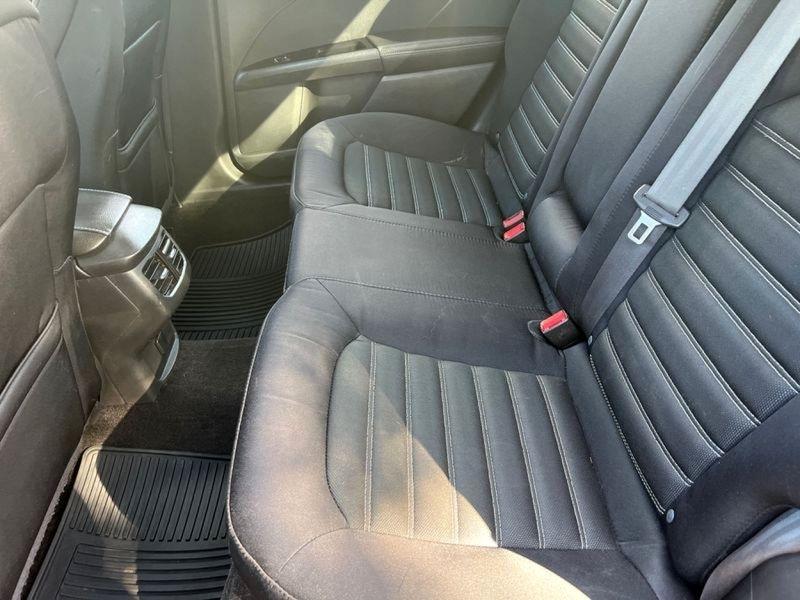 Ford Fusion 4dr Sdn SE FWD 2015