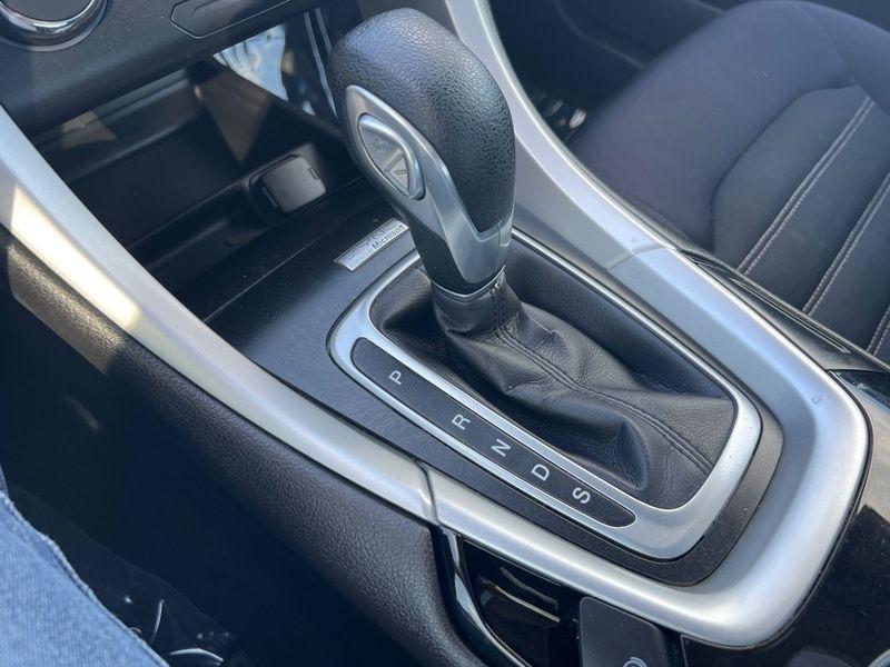 Ford Fusion 4dr Sdn SE FWD 2015