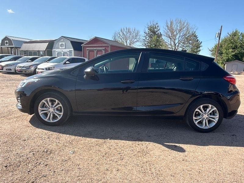Chevrolet Cruze 4dr HB LS 2019