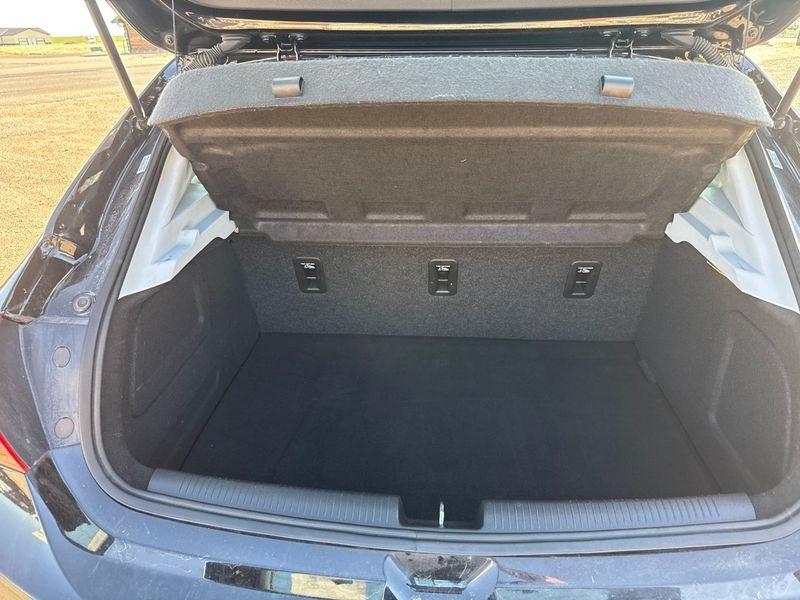 Chevrolet Cruze 4dr HB LS 2019