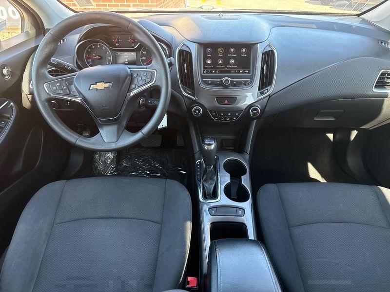 Chevrolet Cruze 4dr HB LS 2019
