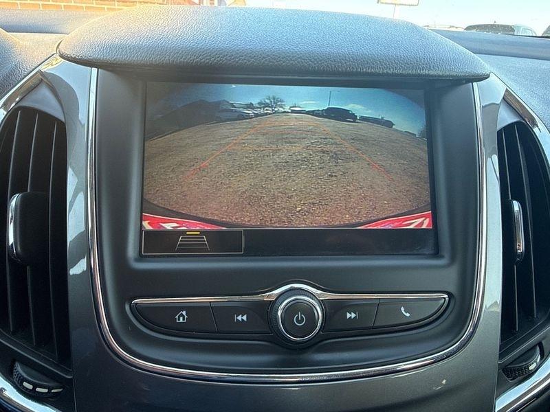 Chevrolet Cruze 4dr HB LS 2019