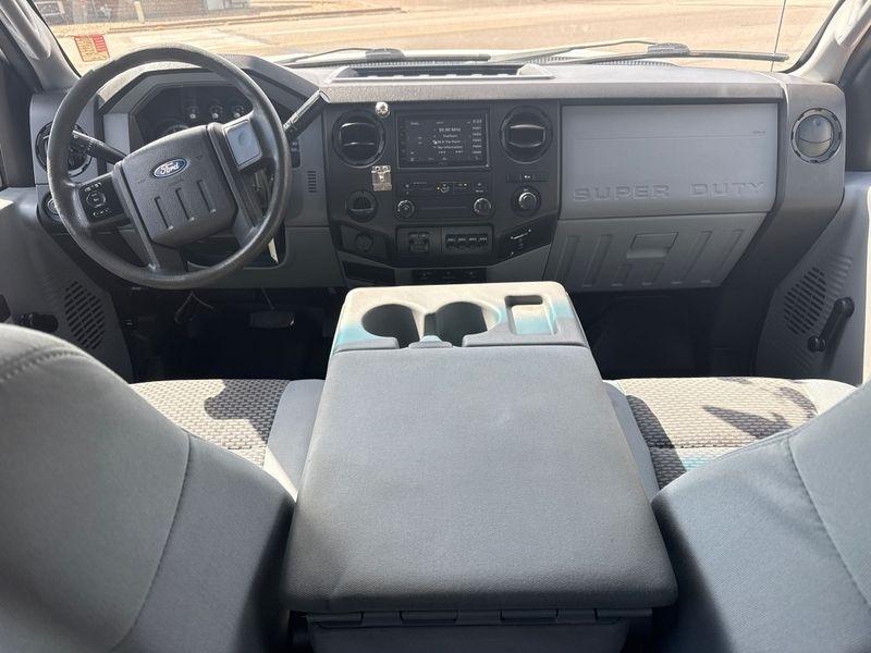 Ford Super Duty F-250 SRW 4WD Crew Cab 172" Platinum 2015