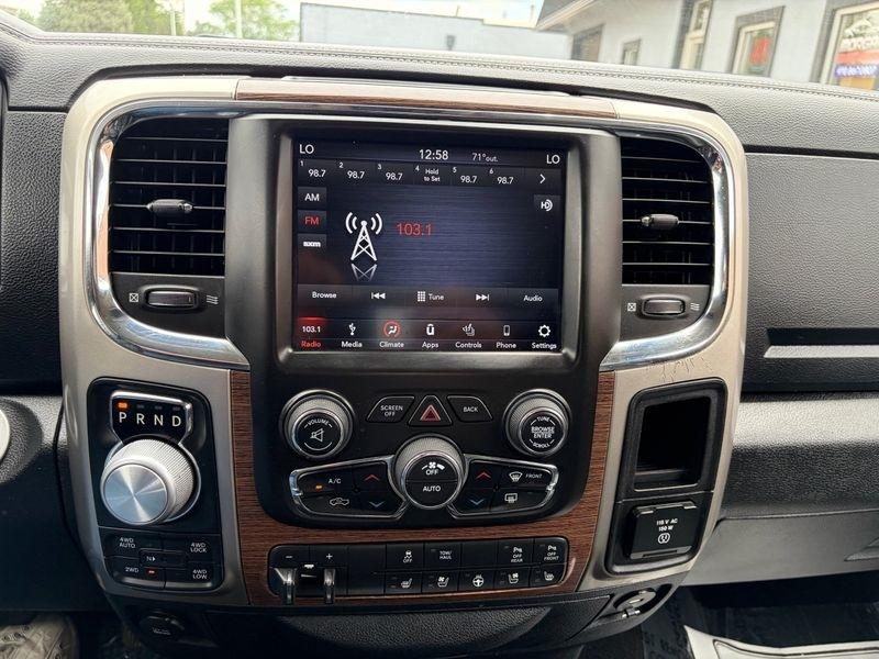 RAM 1500 Laramie 4x4 Crew Cab 5'7" Box 2018