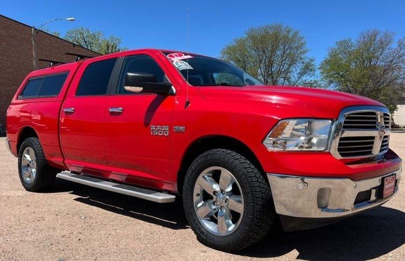 RAM 1500 Big Horn 4x4 Crew Cab 6'4" Box 2017