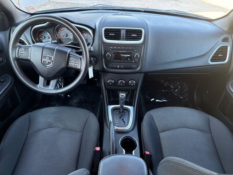 Dodge Avenger 4dr Sdn SE 2013