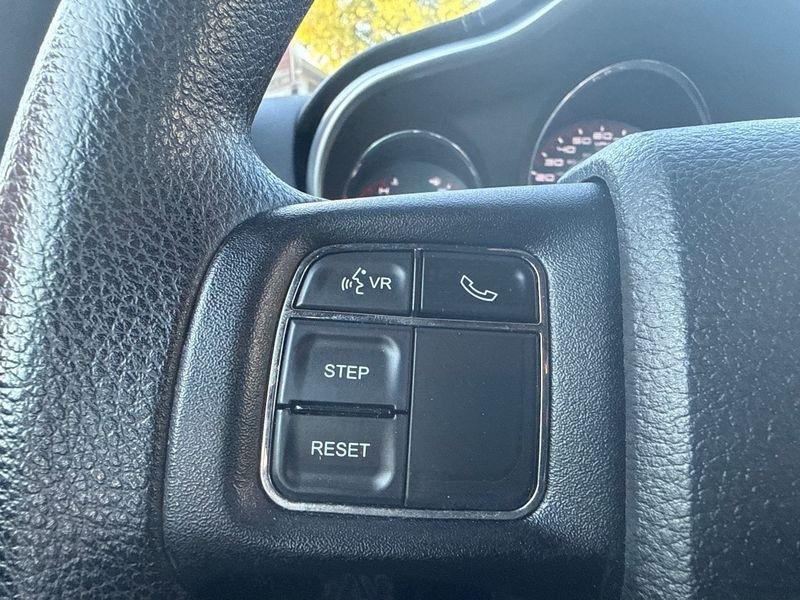 Dodge Avenger 4dr Sdn SE 2013