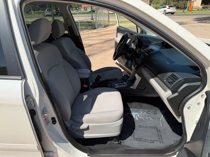 Subaru Forester 4dr CVT 2.5i Premium PZEV 2015