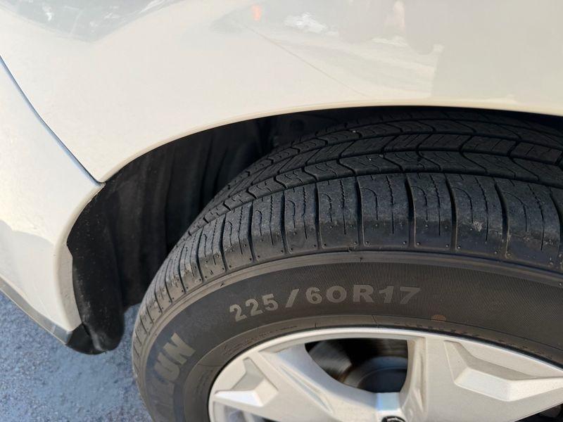 Subaru Forester 4dr CVT 2.5i Premium PZEV 2015