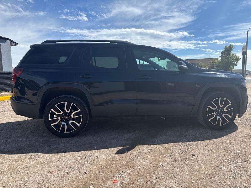 GMC Acadia AWD 4dr SLE 2021