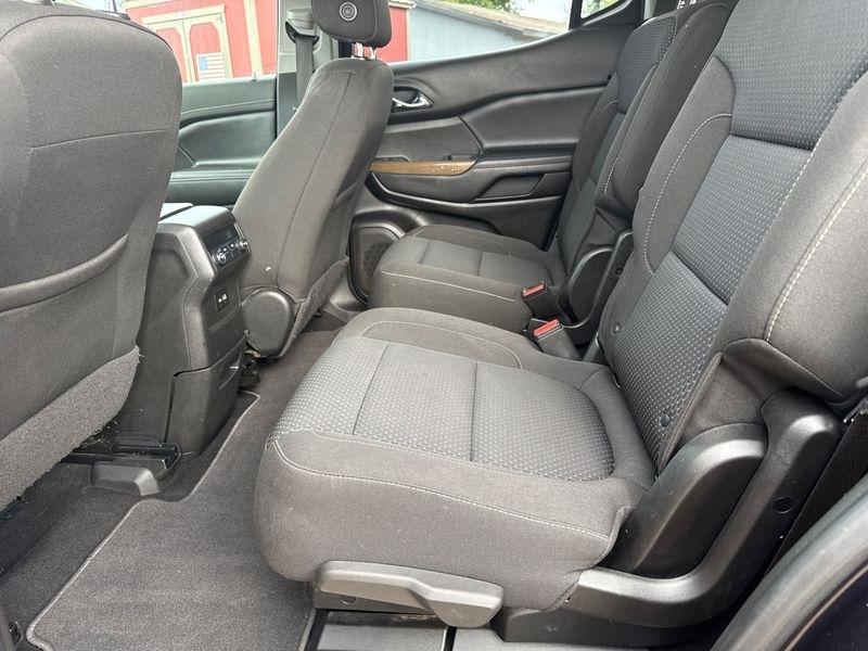 GMC Acadia AWD 4dr SLE 2021