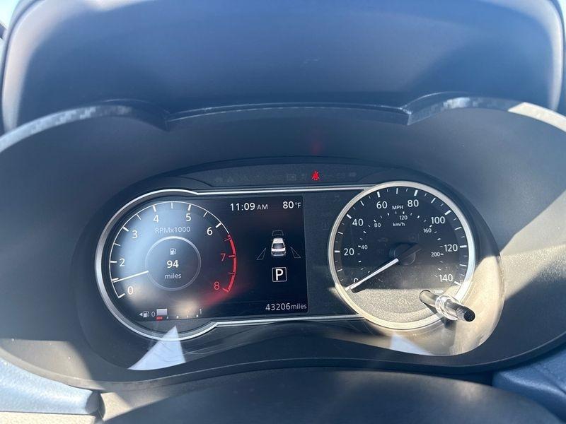 Nissan Versa SV CVT 2025
